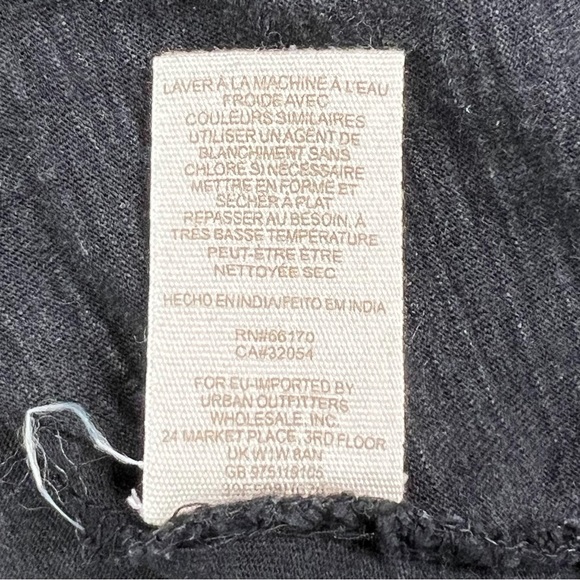 Free People | Luna Cut Out Henley Top Distressed Black size Medium - Picture 11 of 11